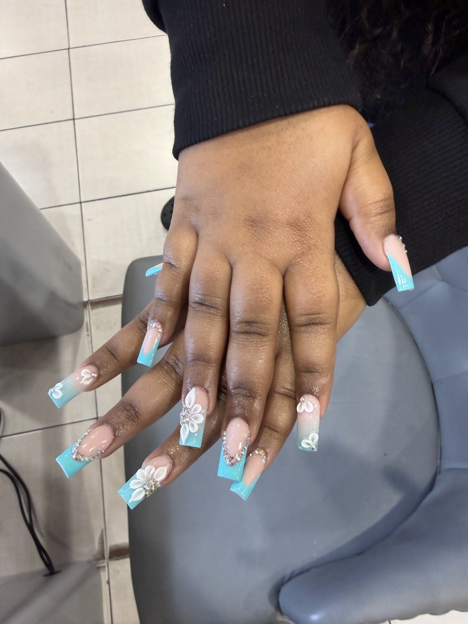 Michelle's Nail & Spa nail photo 2